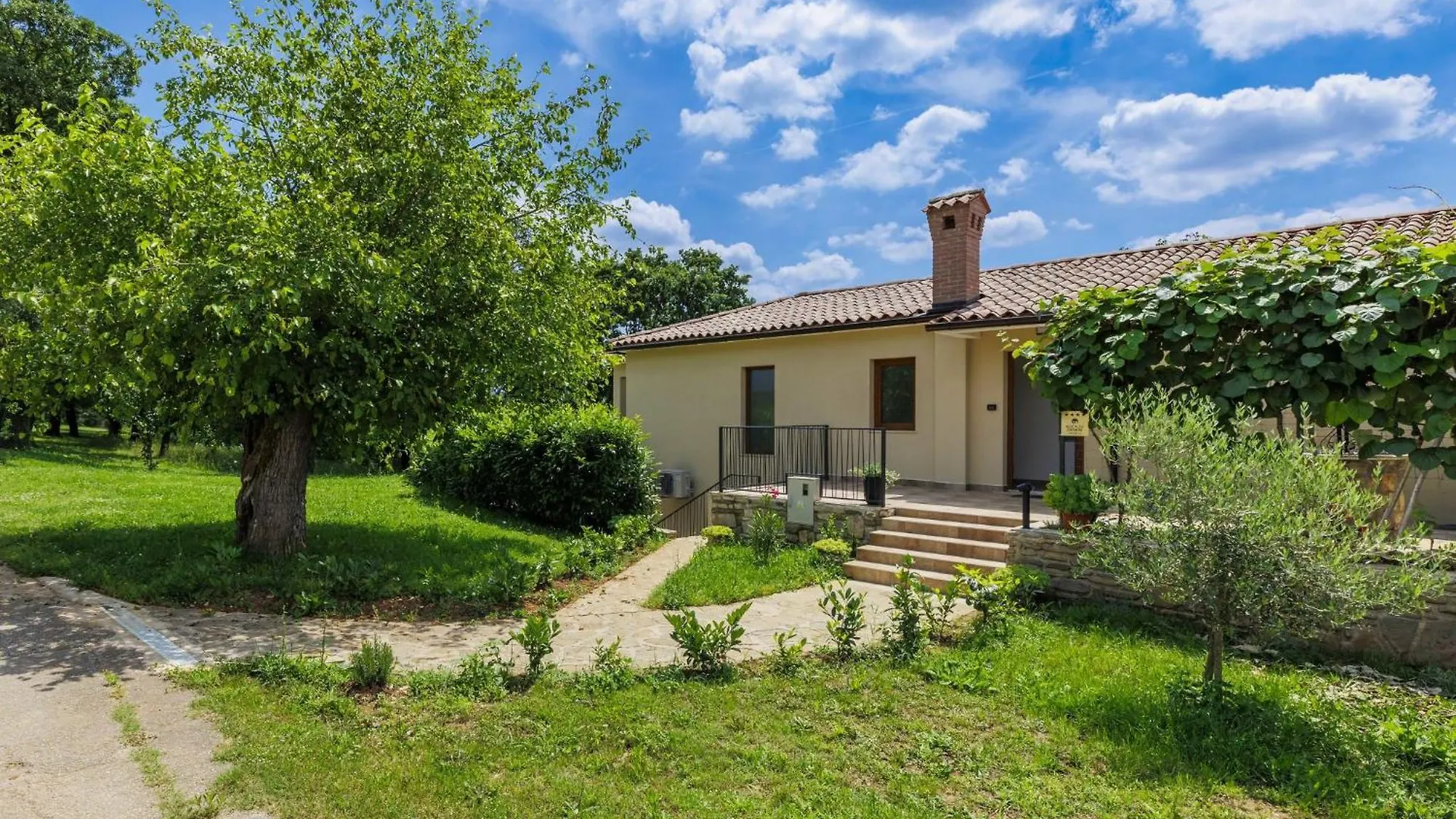 Holiday Home Katarina By Interhome Pican