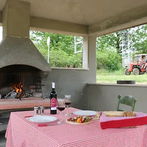 Zwei Zedern Pićan